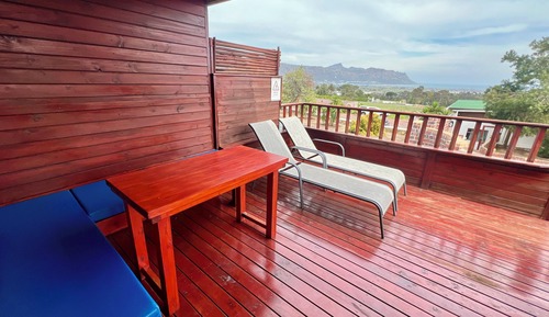 WhiteStone Suite