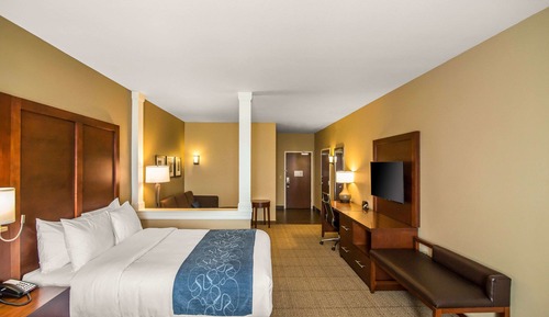 Suite, Multiple Beds, Accessible, Non Smoking