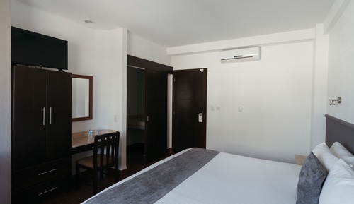 Business Room, 1 King Bed