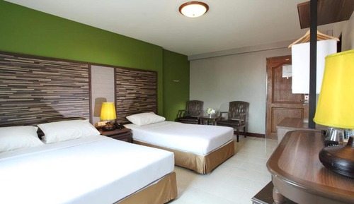 Deluxe Triple Room