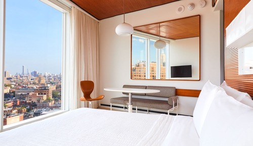 Room, 1 King Bed, Corner (Liberty)