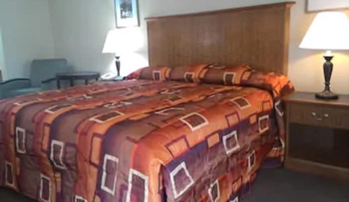 Room, 1 King Bed, Non Smoking