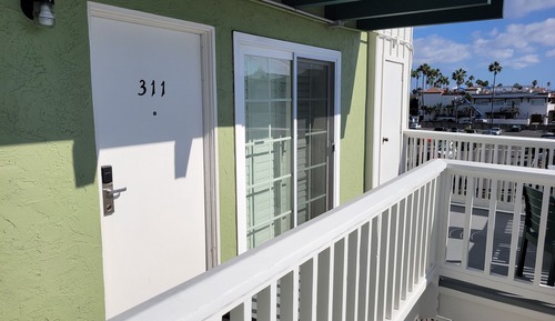 Deluxe Studio, Annex Building, 3rd Floor With Balcony (No Elevator, No View)