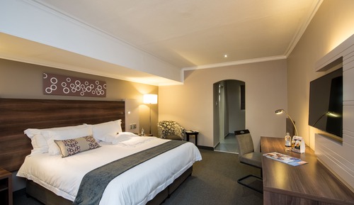 Executive Room, 1 King Bed (Silverbirch King 4*)