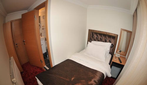 Economy Single Room