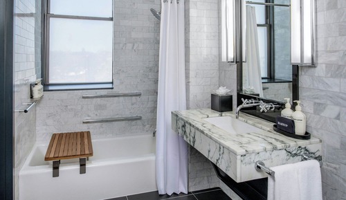 Superior Room, 1 King Bed