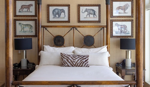 Luxury Suite, 1 Queen Bed, Fireplace, Bay View (Jacuzzi Safari)