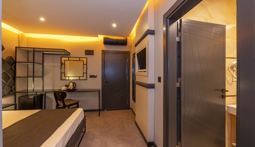 Standard Single Room