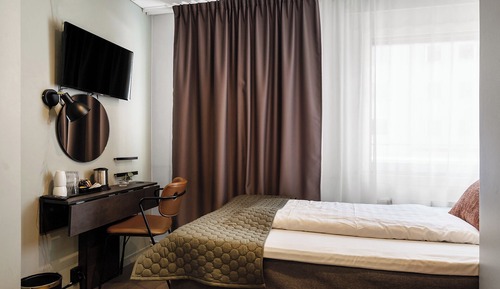 Single Room Plus