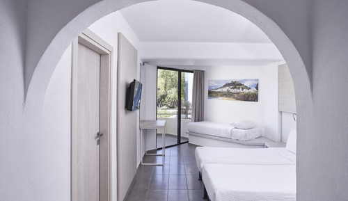 Standard Room, Annex Building (Land View)