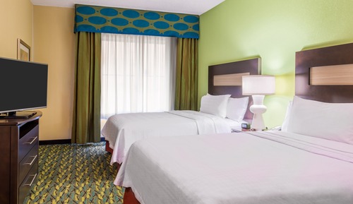 Suite, 2 Queen Beds, Accessible (Roll-in Shower)