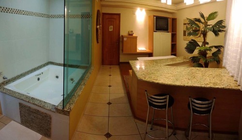 Luni Room