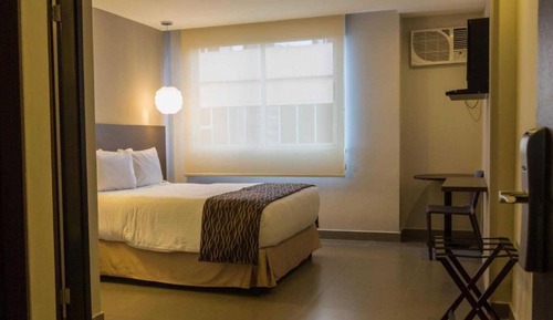 Standard Double Room, 1 Queen Bed