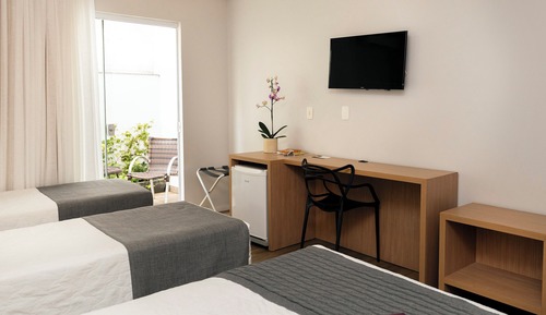 Deluxe Quadruple Room