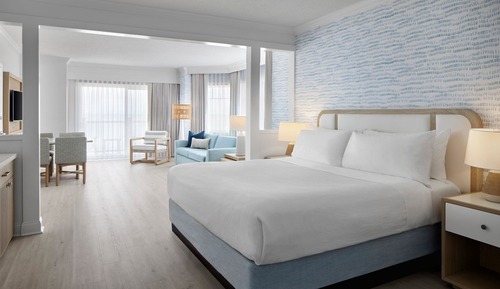 Suite, 1 Bedroom, City View