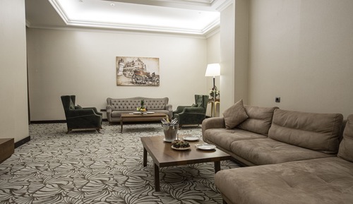 Presidential Suite, 1 King Bed, Smoking