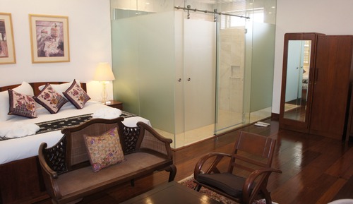 Junior Deluxe Suite