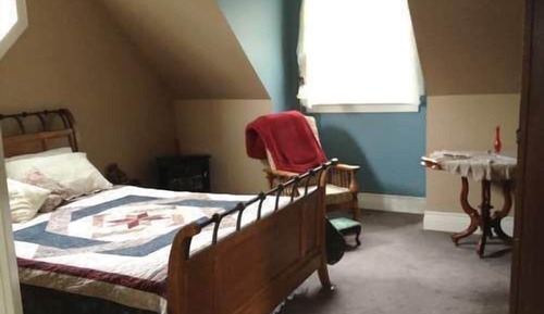 Signature Room, 1 Queen Bed, Fireplace (The Rose Room) 