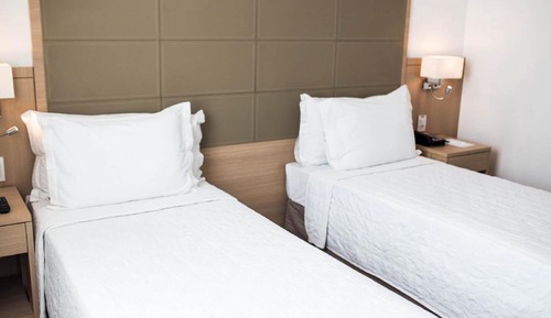 Executive Suite, 2 Twin Beds