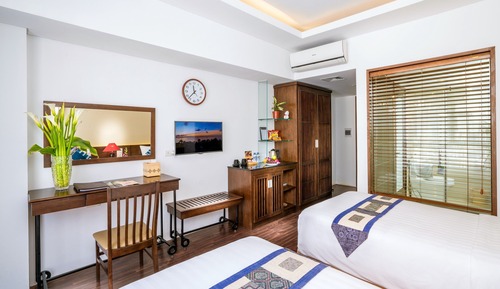 Superior Room, City View