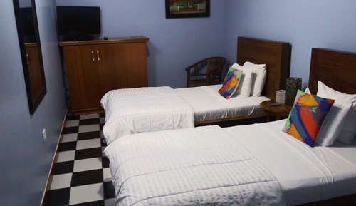 Standard Single Room, Multiple Beds, No Windows