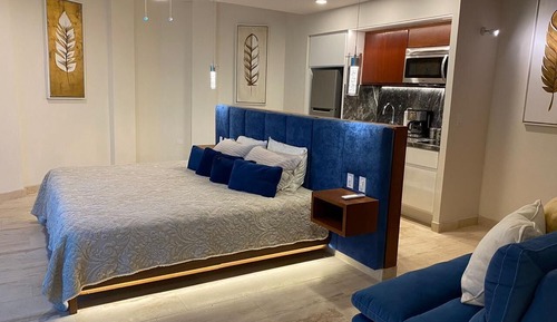 Design Apartment, Sea View