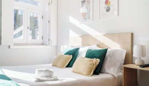 Comfort Studio, 1 Queen Bed, Kitchenette, City View