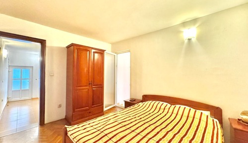 Basic Apartment