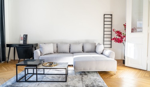 Signature Apartment, City View