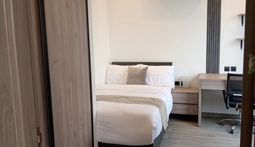 Junior Apartment
