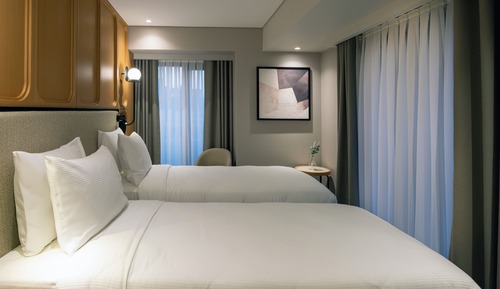 Standard Twin Room