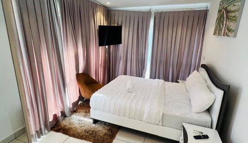 Luxury Studio