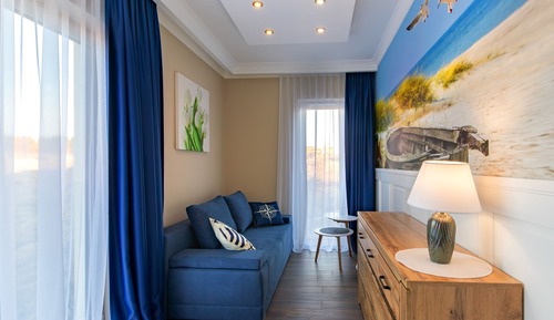 Apartment (16A)