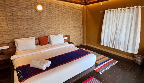 Executive Suite, Garden View