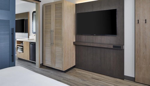 Suite, 1 King Bed, Balcony, Gulf View