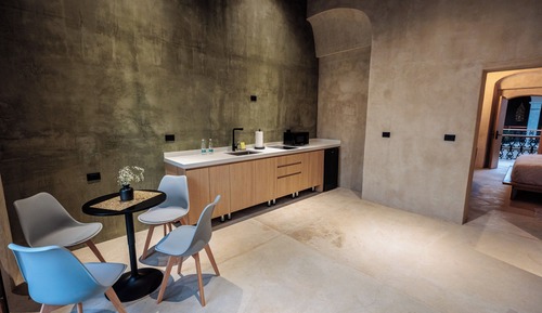 Junior Suite, Balcony, City View - MARIA