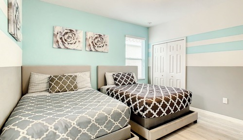Quadruple Room, 2 Double Beds, Non Smoking, Private Bathroom