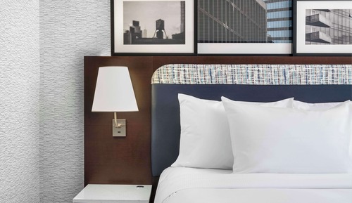 Room, 1 Queen Bed, Accessible (Hearing)