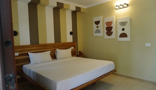 Classic Double Room, Garden View