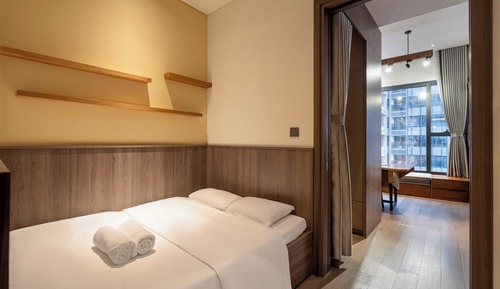 Luxury Suite, Balcony, City View