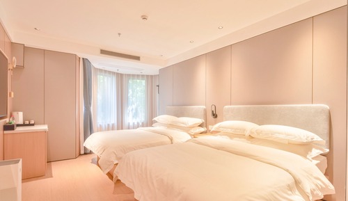 Superior Queen Room with Two Queen Beds