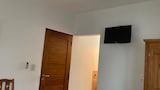 Classic Quadruple Room, 1 Bedroom, Lake View