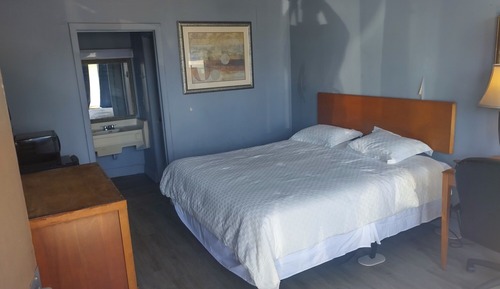Basic Single Room