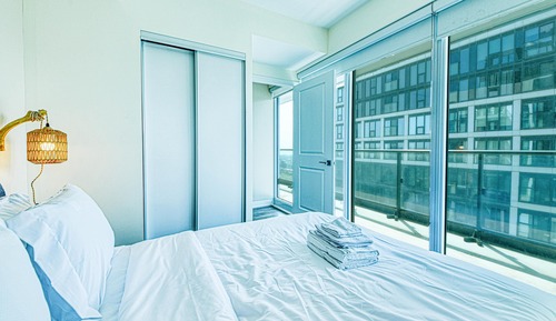Traditional Apartment, Balcony, City View