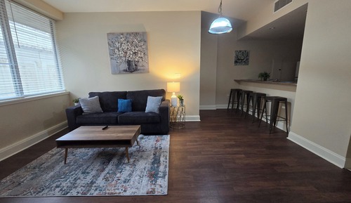 Deluxe Condo, 1 Bedroom, City View