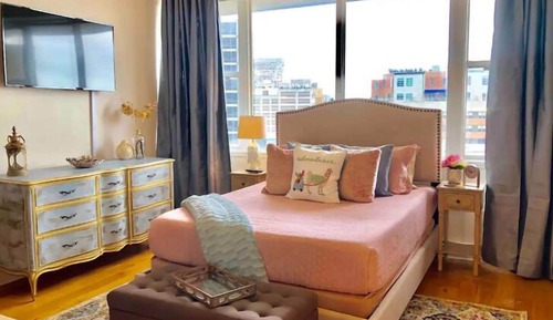 City Studio, 1 King Bed, Non Smoking, Refrigerator & Microwave (909)