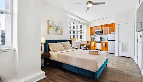 Comfort Condo, 1 Queen Bed, Microwave