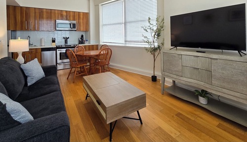 Premier Condo, 1 Bedroom