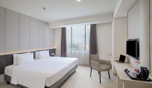 Deluxe Double Room, City View