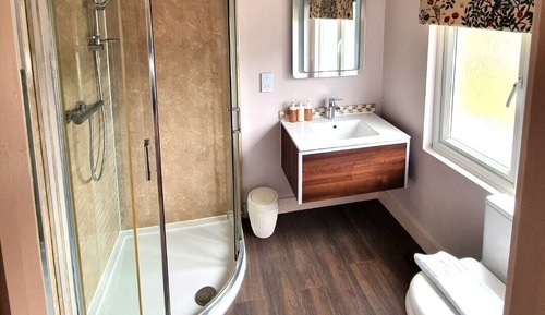 Double Room (Room 3)